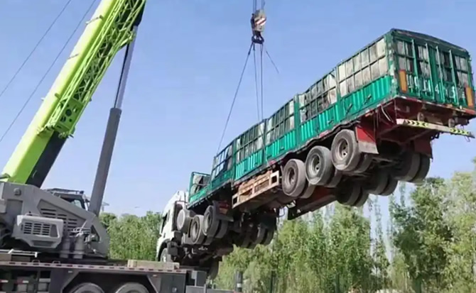 东平道路脱困救援案例